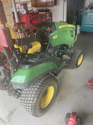 Image of John Deere 1025R equipment image 3