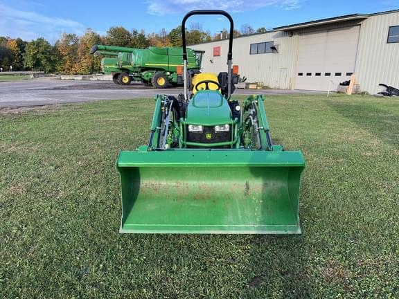 Image of John Deere 1025R equipment image 1