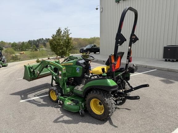Image of John Deere 1025R equipment image 2