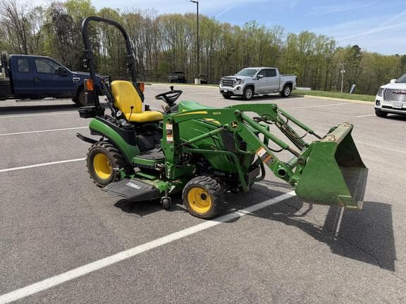 Image of John Deere 1025R equipment image 4