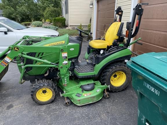 Image of John Deere 1025R Primary image