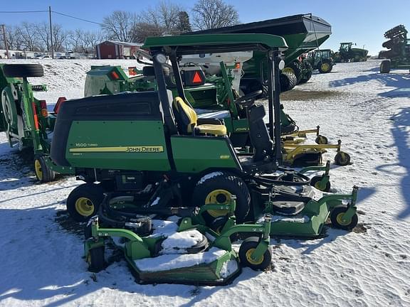 Image of John Deere 1600 Turbo equipment image 4