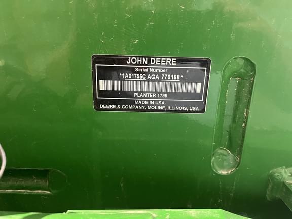 Image of John Deere 1795 equipment image 4