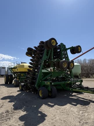 Image of John Deere 1890 equipment image 4