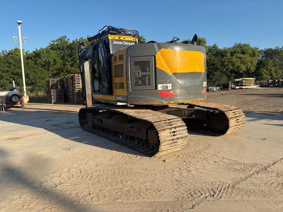 Image of John Deere 245G equipment image 2