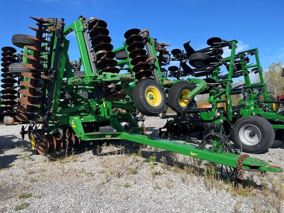 2017 John Deere 2623 Equipment Image0