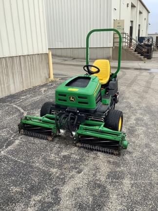 Image of John Deere 2653B equipment image 2
