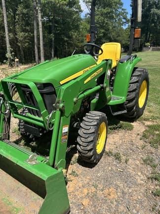 Image of John Deere 3032E Primary image