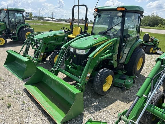 Image of John Deere 3039R equipment image 1