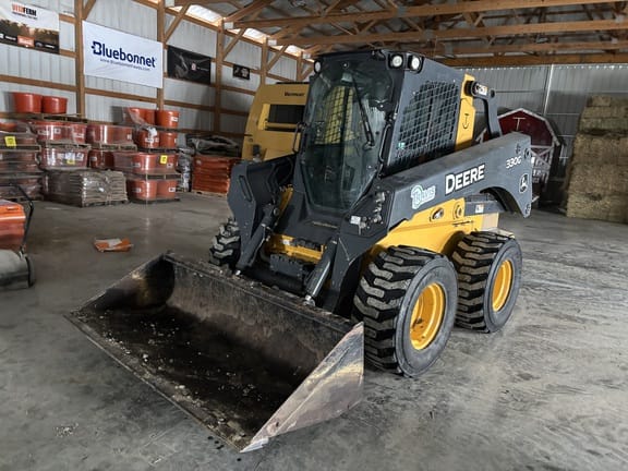 2017 John Deere 330G Equipment Image0