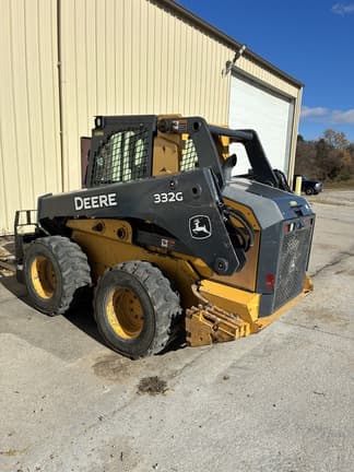 Image of John Deere 332G equipment image 2