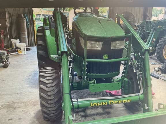 Image of John Deere 4044M equipment image 1