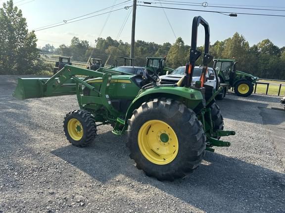 Image of John Deere 4052M equipment image 3
