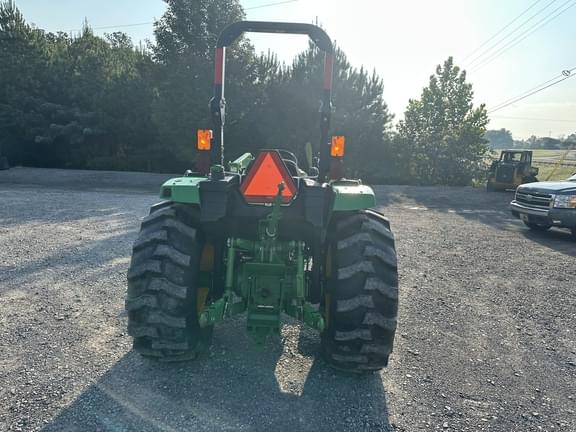 Image of John Deere 4052M equipment image 2