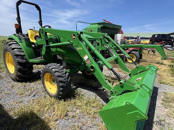 Image of John Deere 4052M equipment image 2