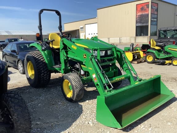 Image of John Deere 4052R Primary image