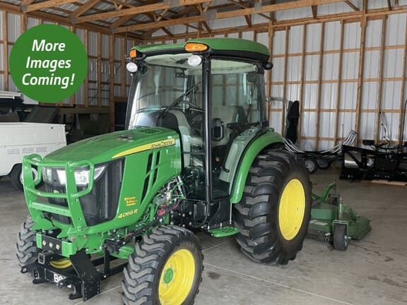 2017 John Deere 4066R Equipment Image0