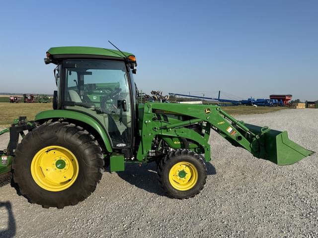 Image of John Deere 4066R equipment image 1
