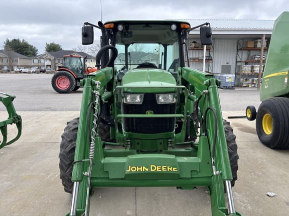 Image of John Deere 5075E equipment image 3