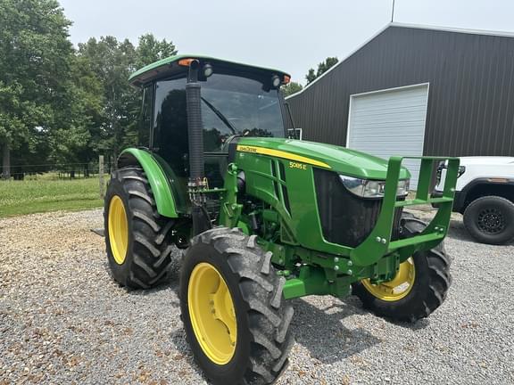 Image of John Deere 5085E Primary image