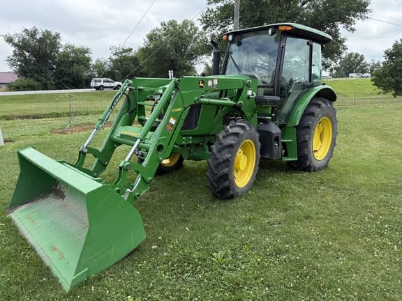 Image of John Deere 5085E equipment image 2