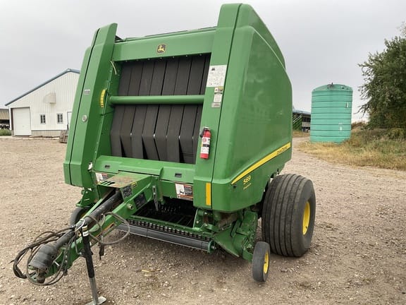 2017 John Deere 569 Premium Equipment Image0