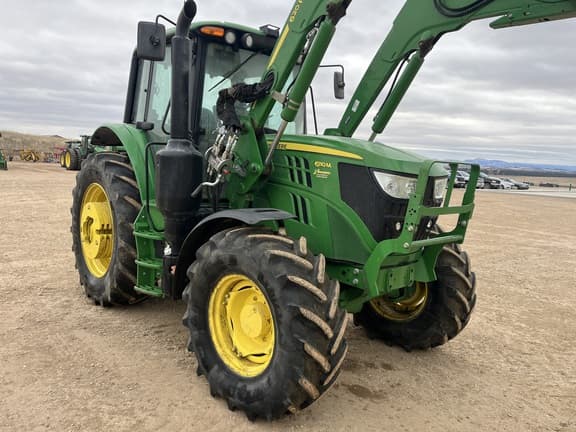 Image of John Deere 6110M equipment image 4