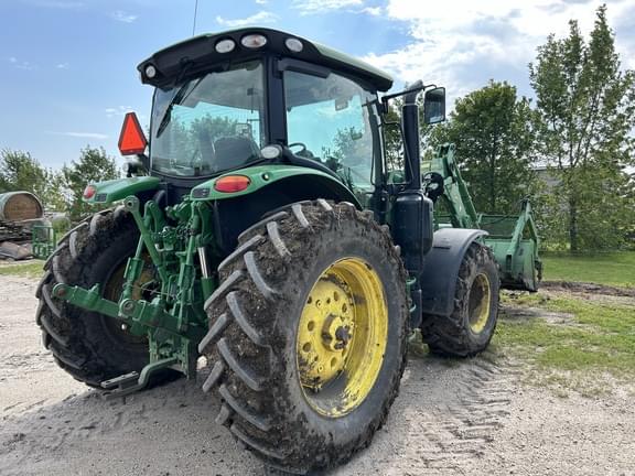 Image of John Deere 6110R equipment image 2