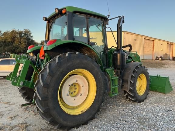 Image of John Deere 6120M equipment image 3