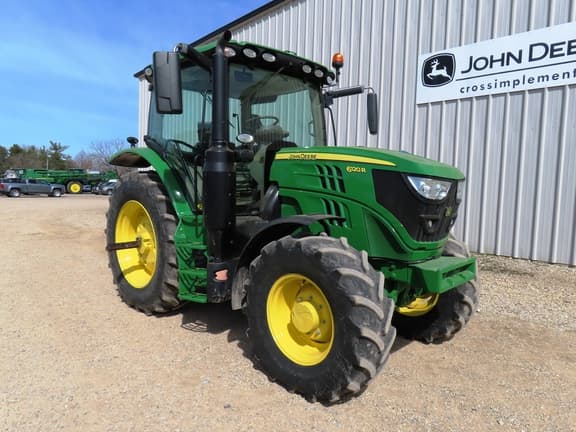 Image of John Deere 6120R equipment image 3