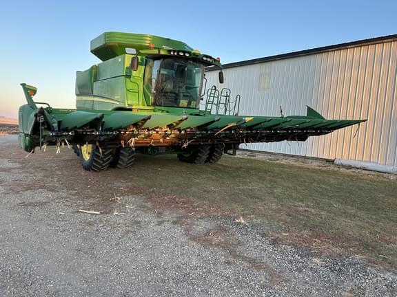 Image of John Deere 612C equipment image 2