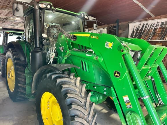 Image of John Deere 6155R equipment image 4