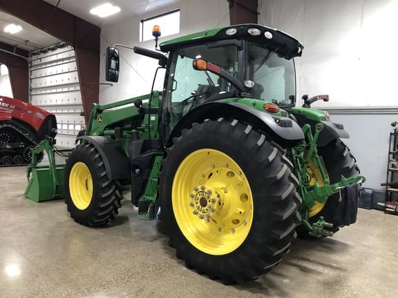 Image of John Deere 6175R equipment image 3