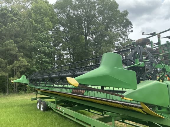 Image of John Deere 635FD Primary image
