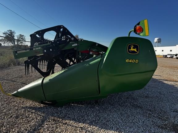 Image of John Deere 640D equipment image 1