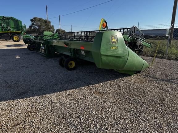 Image of John Deere 640D equipment image 4
