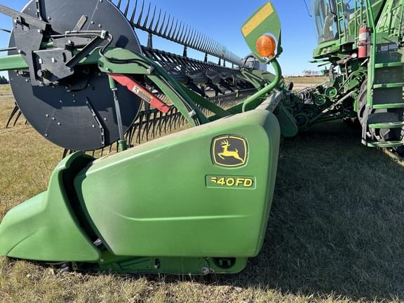 Image of John Deere 640FD equipment image 1