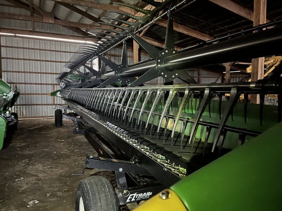 2017 John Deere 640FD Equipment Image0