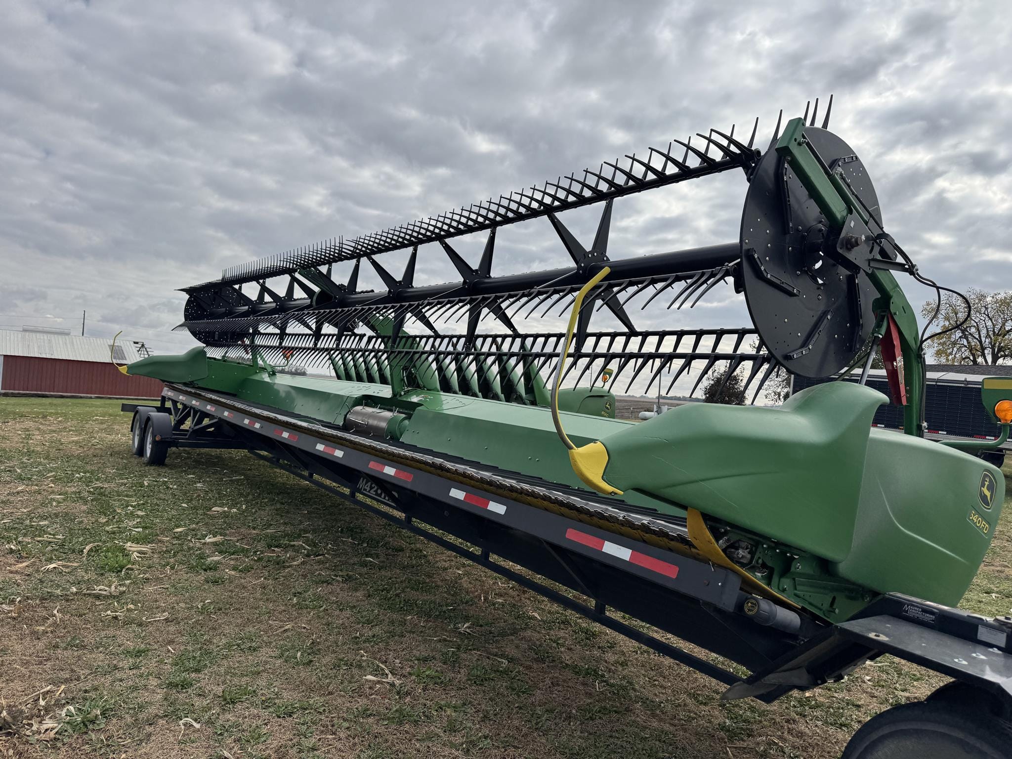 2017 John Deere 640FD Equipment Image0