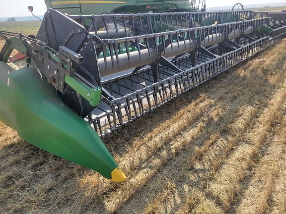 2017 John Deere 645FD Equipment Image0