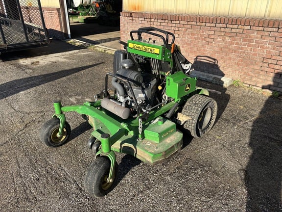 2017 John Deere 648R Equipment Image0