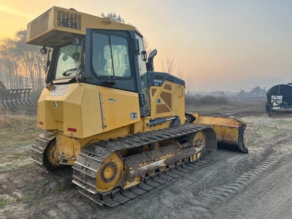Image of John Deere 650K equipment image 2