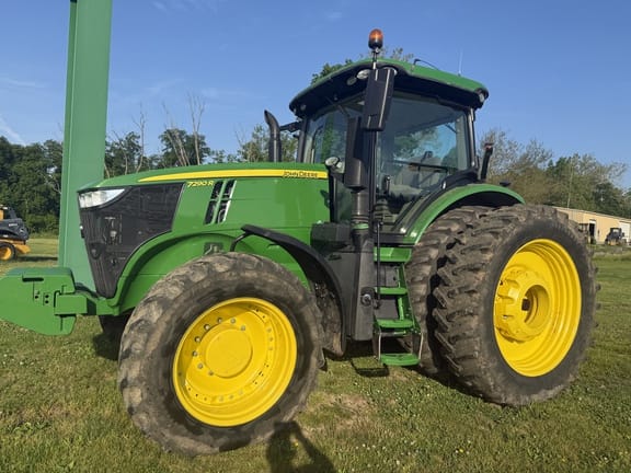 2017 John Deere 7290R Equipment Image0