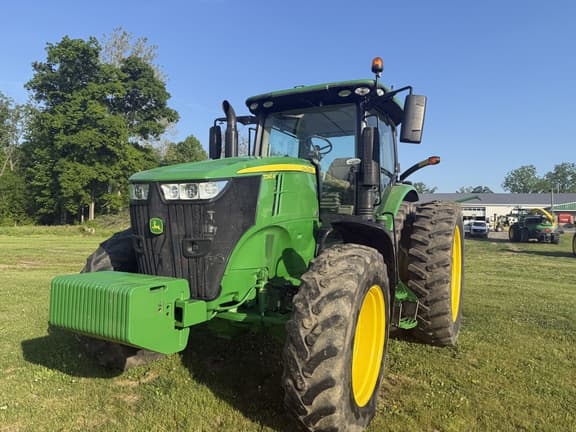 Image of John Deere 7290R equipment image 3