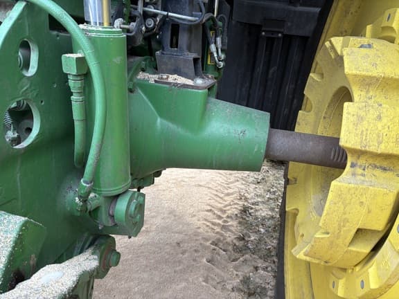 Image of John Deere 7290R equipment image 2