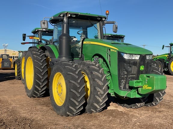 2017 John Deere 8245R Equipment Image0