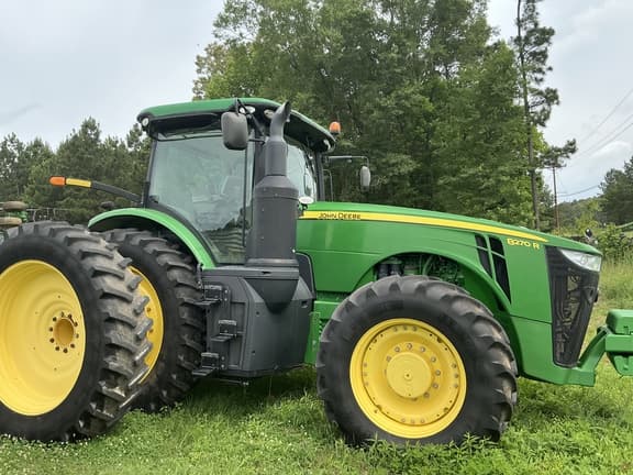 Image of John Deere 8270R equipment image 3