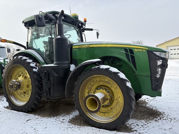 Image of John Deere 8295R equipment image 1