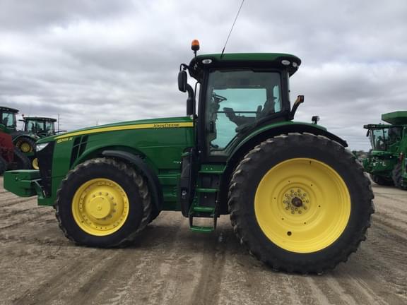 Image of John Deere 8295R equipment image 1