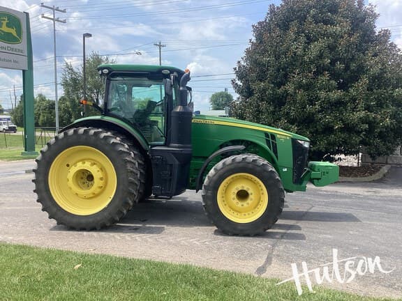 Image of John Deere 8320R equipment image 3